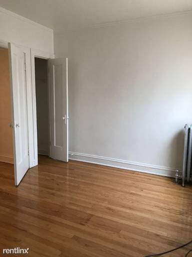 Main picture of 6329 S California Ave