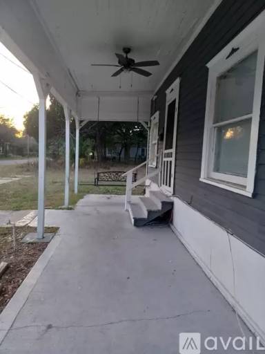 Main picture of 1479 E 14th St