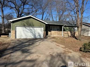 Main picture of 502 W Pittsburg Pl