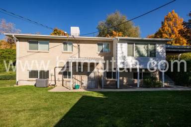 Main picture of 3660 Wildrose Lane - 2