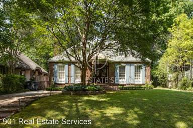 Main picture of 2246 Court Ave