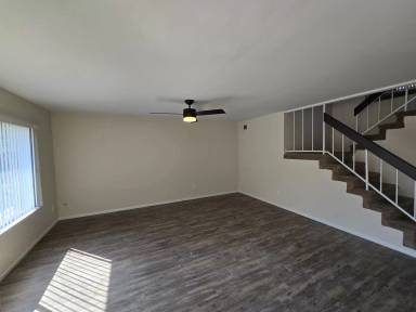 Main picture of 5389 Caminito Velasquez