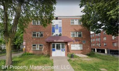 Main picture of 90 Webster St