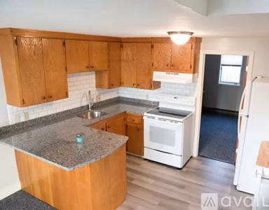 Main picture of 210 Beach St