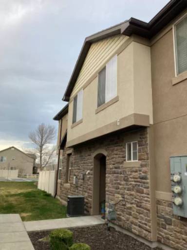 Main picture of 1011 Castleton Dr