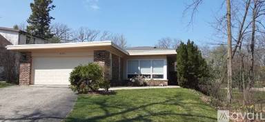 Main picture of 433 Jefferson Ave