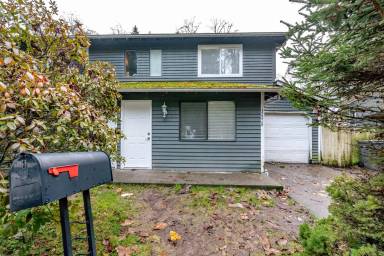 Main picture of 32218 47th Ave SW