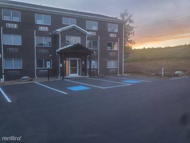 Main picture of 51 Hampshire Ln