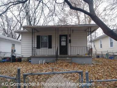 Main picture of 5221 Gladstone Blvd