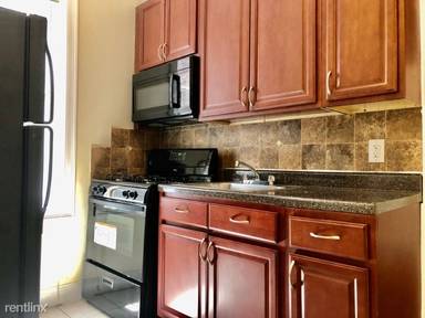 Main picture of 1204 Kennedy Blvd