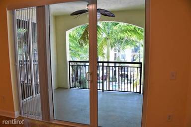 Main picture of 2417 Renaissance Way