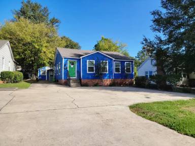 Main picture of 2015 Hardy St