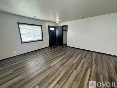 Main picture of 3480 Trinity St