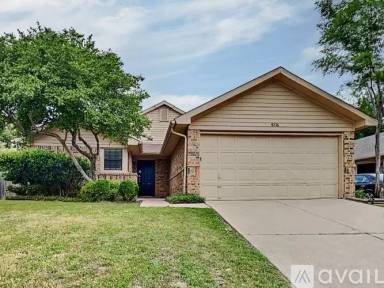 Main picture of 4236 Periwinkle Dr