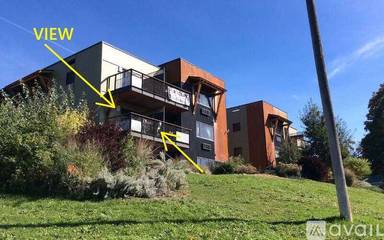 Main picture of 1010 W Pine St
