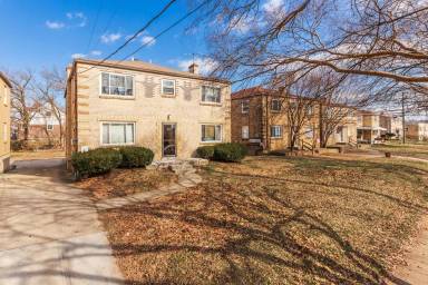 Main picture of 1644 Summit Rd