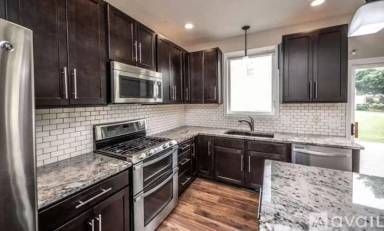 Main picture of 14339 Flora Way