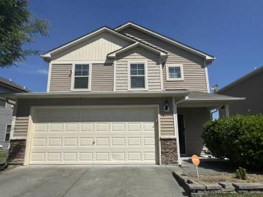 Main picture of 4425 Lyman Ave