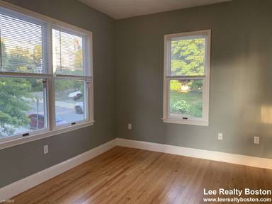 Main picture of 42 Craigie St