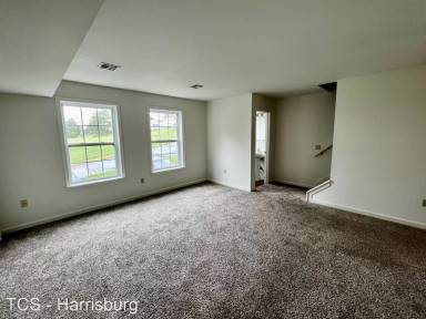 Main picture of 53 N 72nd St