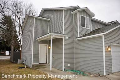 Main picture of 8082 W 5th St