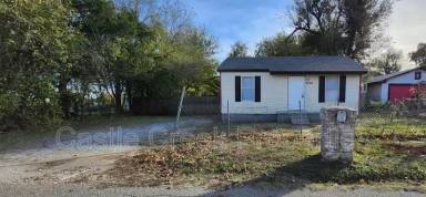 Main picture of 2508 SE 12th St