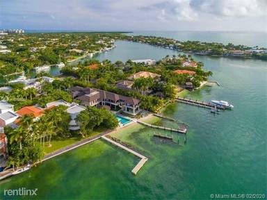 Main picture of 7 Harbor Pt