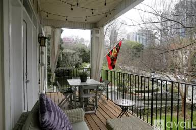 Main picture of 935 Piedmont Ave NE