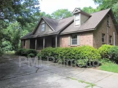 Main picture of 136 Lacaya Rd