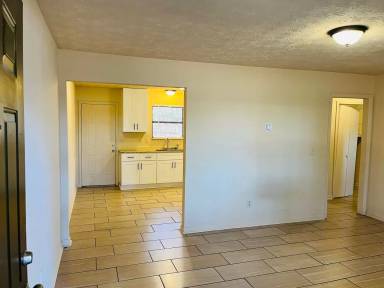 Main picture of 4120 Midway Rd