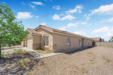 Main picture of 2537 Rosy Sunrise St