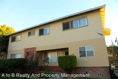 Main picture of 1688 De Rose Way