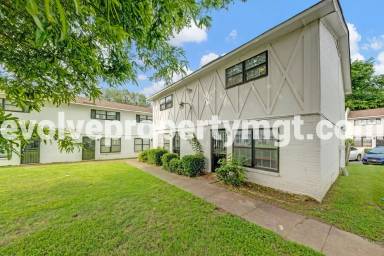 Main picture of Woodland Station Condominiums