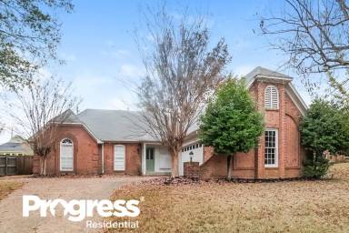 Main picture of 8672 Debbie Kay Ln