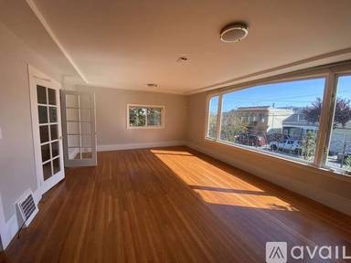 Main picture of 1558 Revere Ave