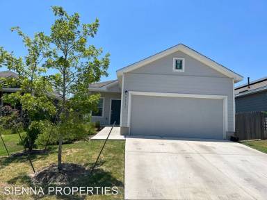 Main picture of 7117 Tonka Ln