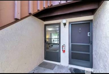 Main picture of 2721 Hidden Lake Blvd