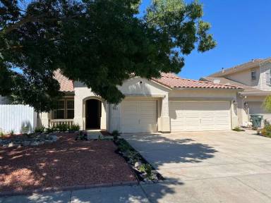 Main picture of 3917 Dragoo Park Dr