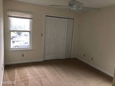 Main picture of 2222 Kleen St