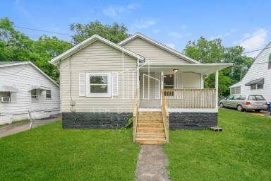 Main picture of 933 Taft St