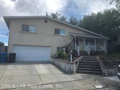 Main picture of 579 Buckeye St