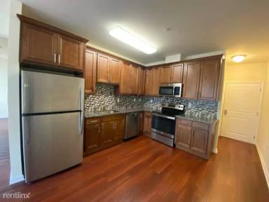 Main picture of 5817 Jefferson St