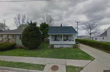 Main picture of 110 E Hitt St