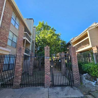 Main picture of 5750 Phoenix Dr