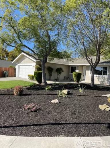 Main picture of 3308 Sunset Ln
