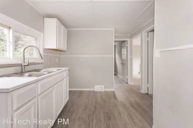 Main picture of 7122 Brinsmade Ave
