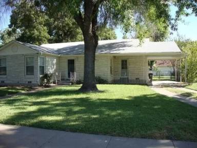 Main picture of 3515 E Brookview Dr