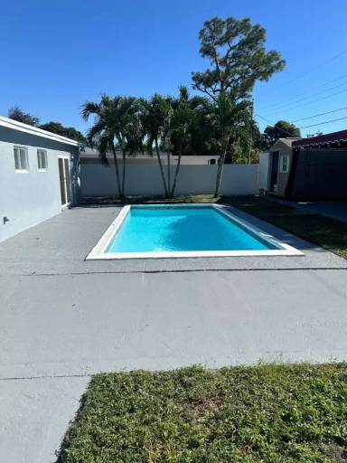 Main picture of 7120 Hope St