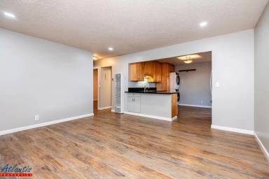 Main picture of 768 Calderon Ave