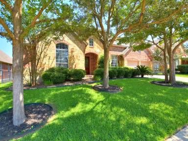 Main picture of 1304 Hillridge Dr